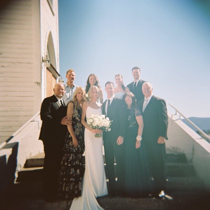 tips for hiring a wedding photographer in puerto rico who takes photos like this